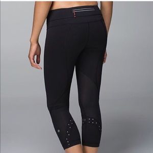 Lululemon Run Inspire Crop Polka Dots